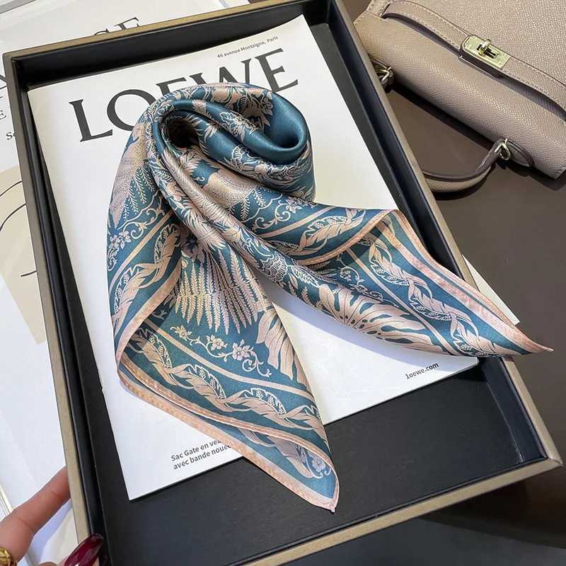 100% Silk 2023 Autumn Small Square Towel Korean Style Scarves Female New Dustproof Kerchief Luxury Brand Leopard Print Shawls