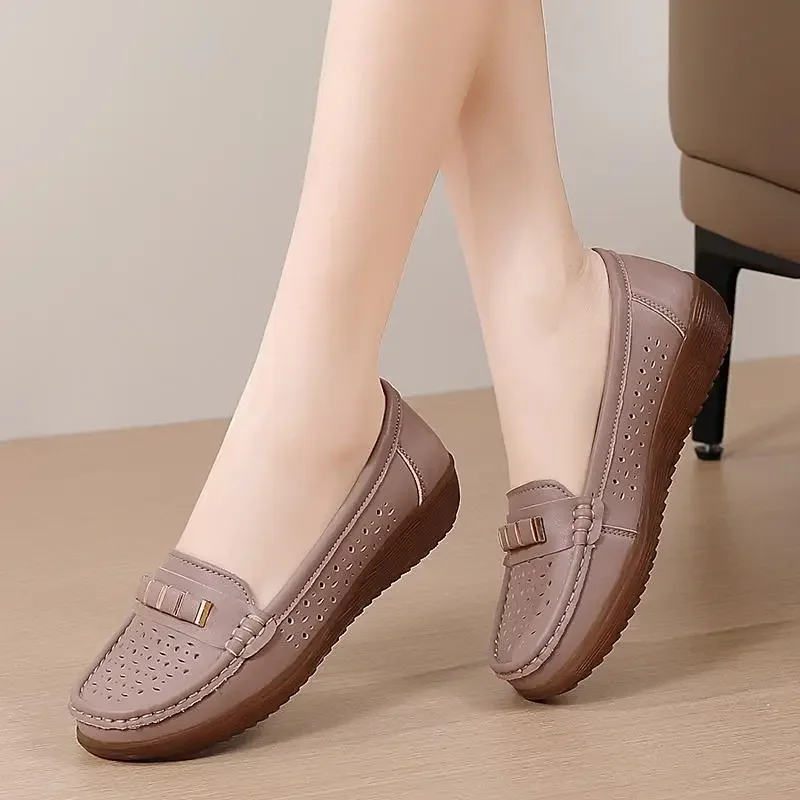 Women's Genuine Leather Shoes Luxury Women's Moccasins Mom Shoes Spring and Autumn Comfortable Middle-Aged and Elderly Slip-on