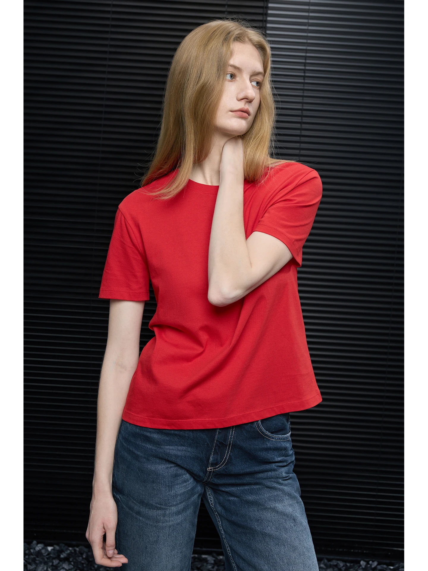 

Женская футболка из чистого хлопка, красная, с коротким рукавом, свободного кроя, повседневная, модная, в уличном стиле, с круглым вырезом, стандартный крой, весна 2026