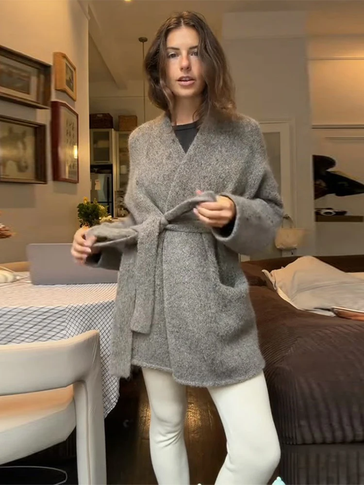 

Модный однотонный вязаный кардиган на шнуровке для женщин, повседневное женское вязаное пальто с длинным рукавом и v-образным вырезом, 2026, весенне-осенний женский свитер