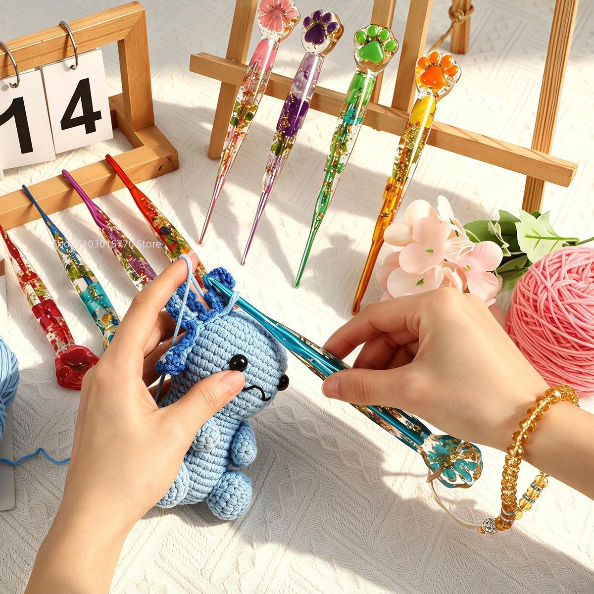 طقم إبر كروشيه جديد للغراء الس - مراجعة Crochet Hook Set وسعره
