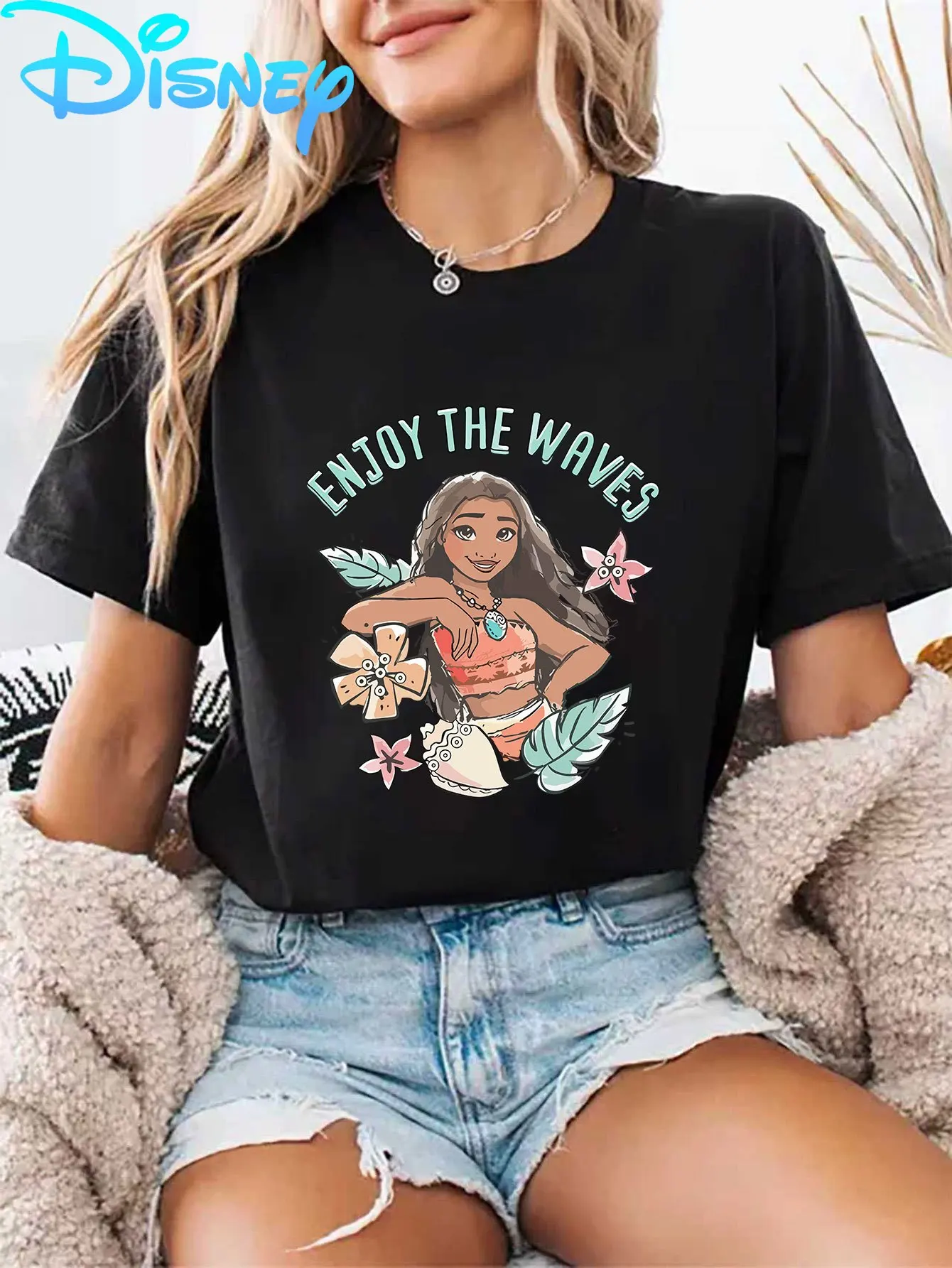 

Футболка с принтом Disney Moana of the Seas Enjoy the Waves, с коротким рукавом и круглым вырезом, для отдыха на острове, весна-лето, комфортная, женская