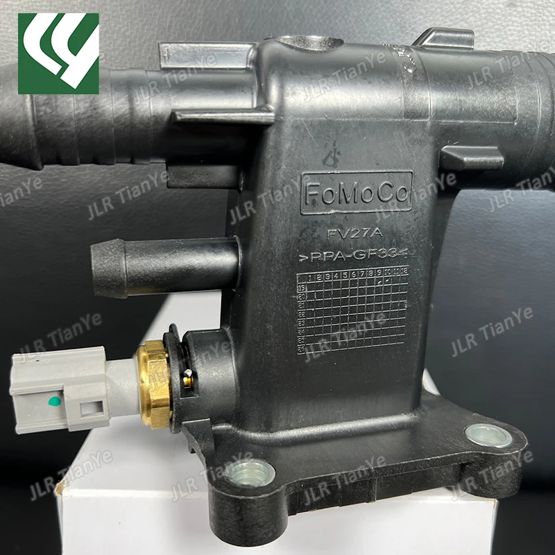 LR038758 LR025564 Thermostat Water Outlet Connector For Freelander 2 Range Rover Evoque