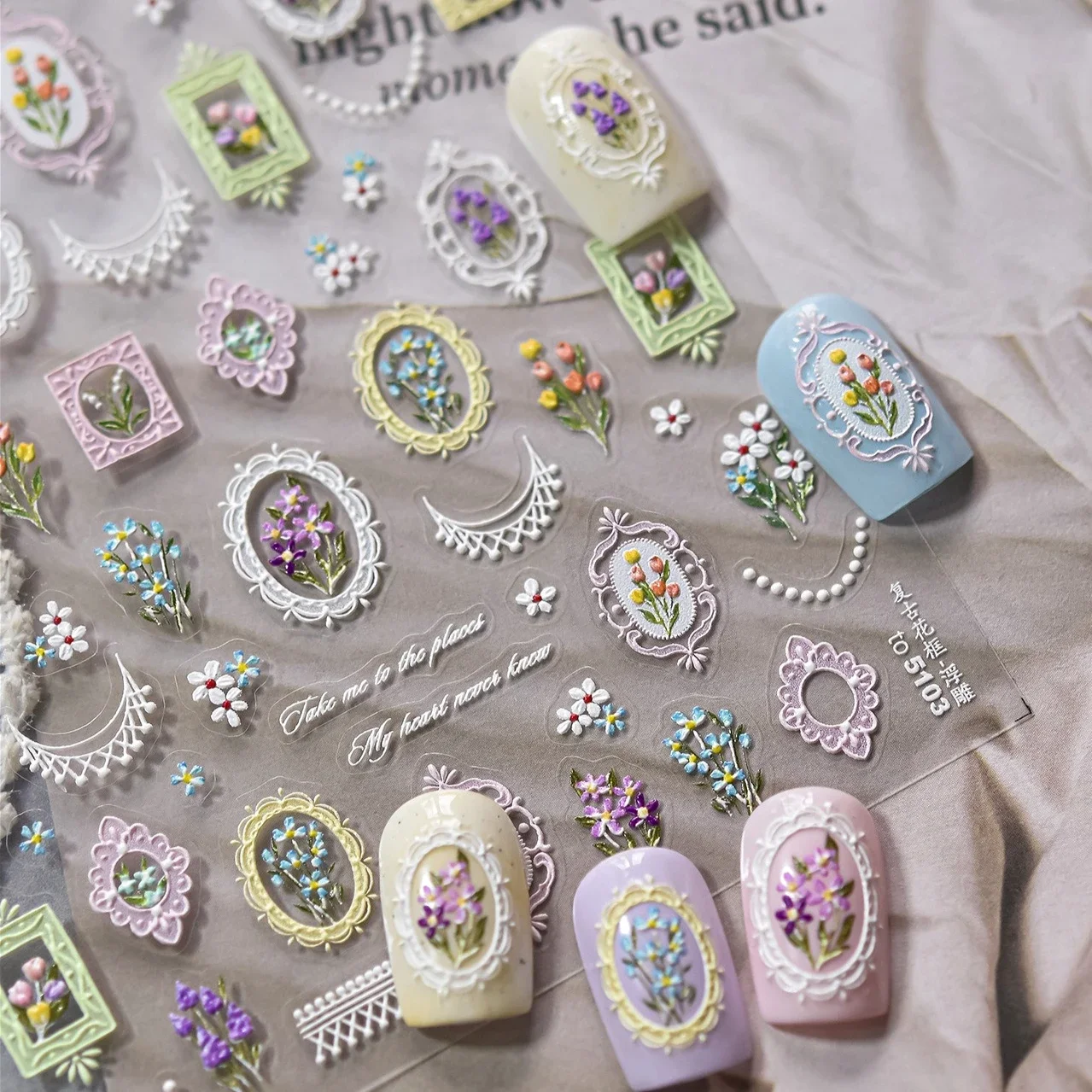 

Chic Vintage Flower Frame Flower Bouquet Lavender Daisy Tulip Charming Tassels European Delicate Nail Art Sticker Manicure Decal