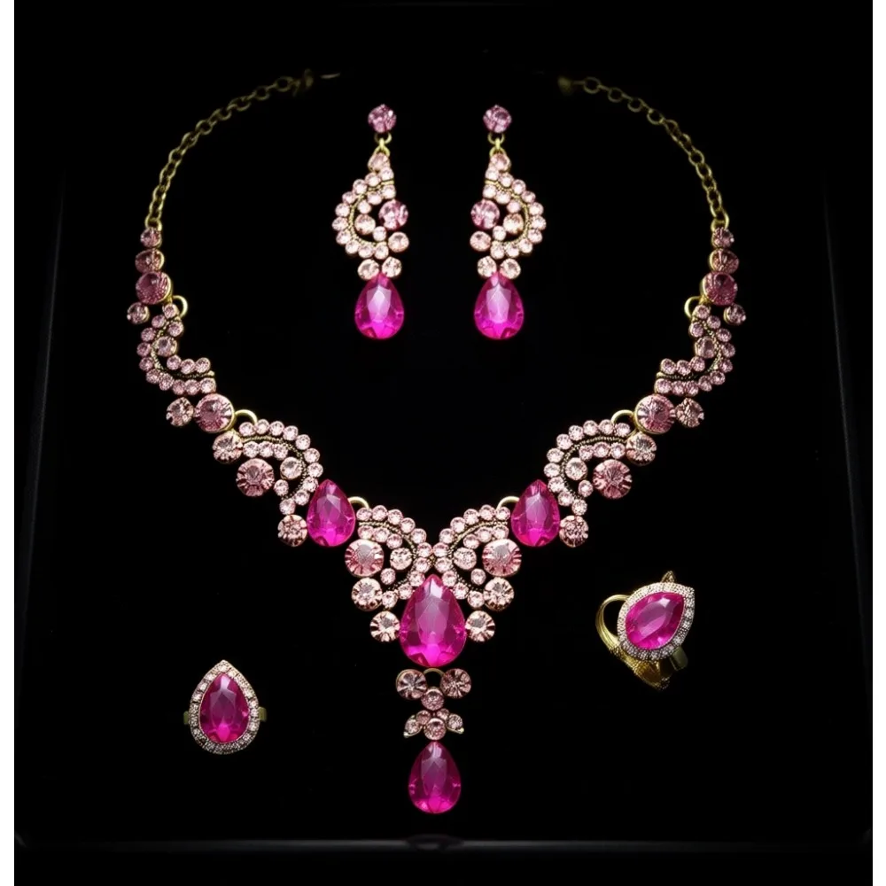 

Винтажный комплект украшений с кристаллами для женщин: колье, серьги, браслет, кольцо