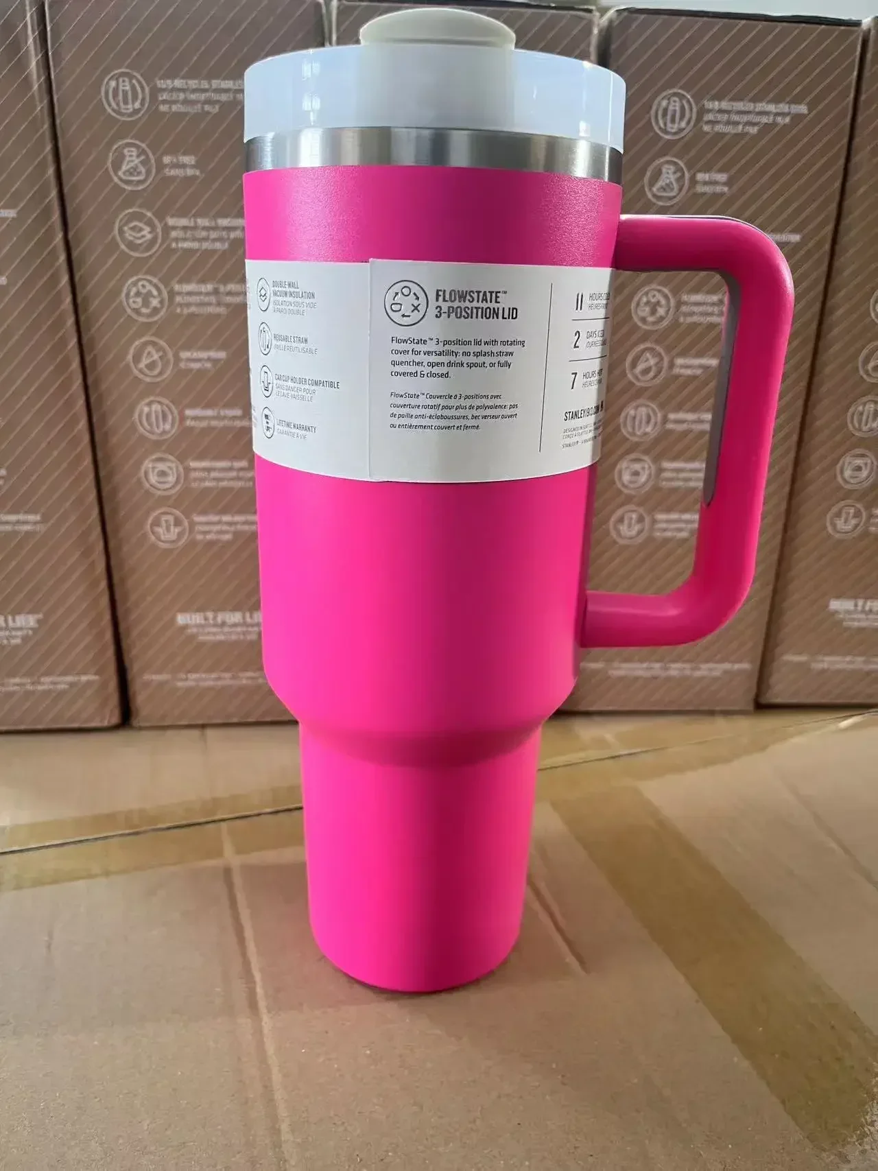 2025 New Large Capacity Insulated Stainless Steel 30 oz/40 oz Vacuum Insulated Car Cup Double Wall Travel Office Water Cup