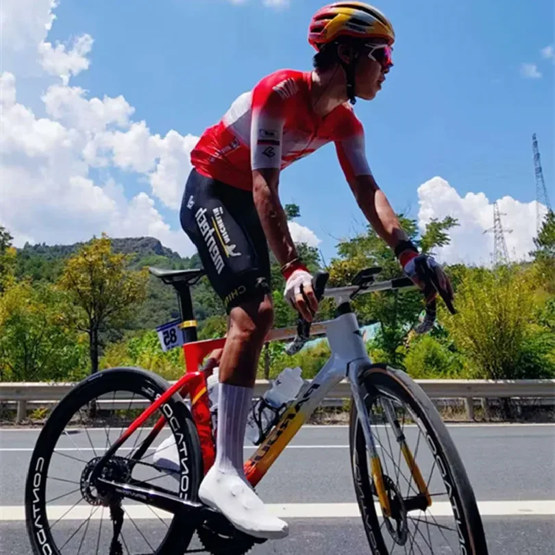 

2026 Windproof and Waterproof Protective Shoe Cover, Light Elastic Rubber, High Quality, Practical, Road Bike