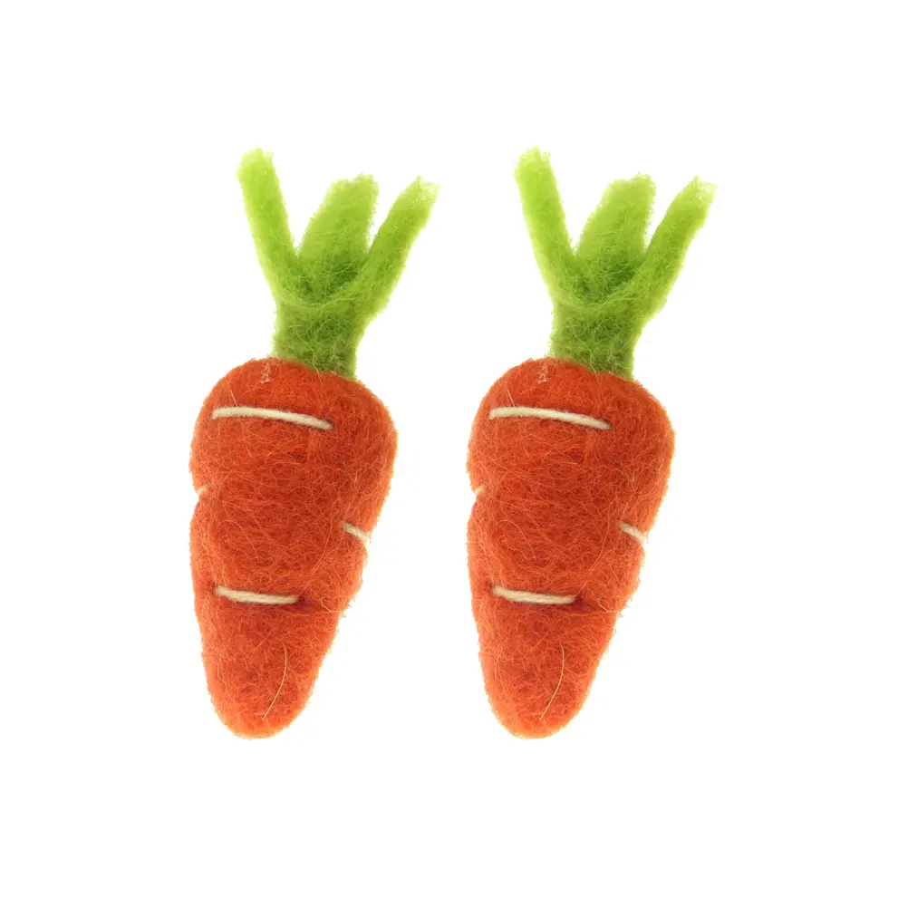 

2Pcs Handmade Wool Felt Radishes Brooch Clothing Accessories Radishes Parts Felt Crafts Accessories for Crafting