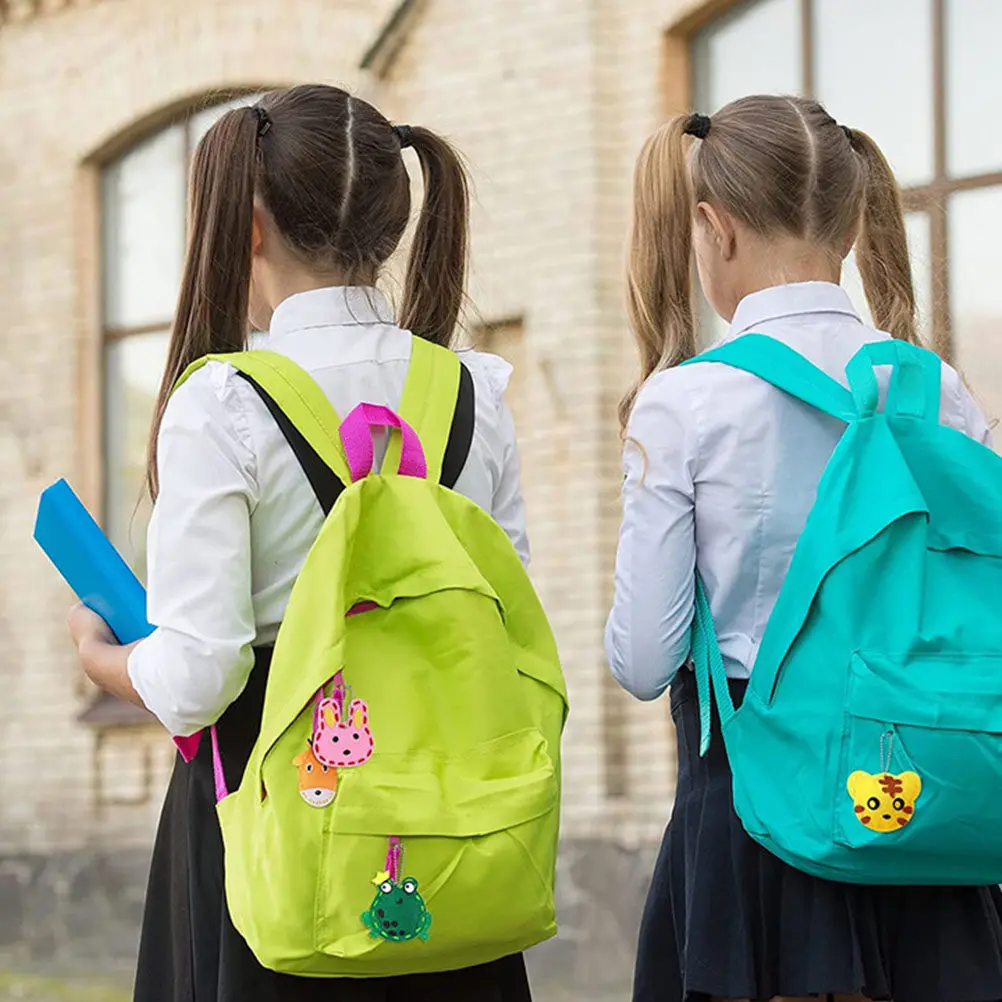 

Набор для творчества: 8 подвесок-животных для школьных сумок, сделанных своими руками, из нетканого материала, развивающий и увлекательный подарочный набор для детей, подвески для сумок DIY