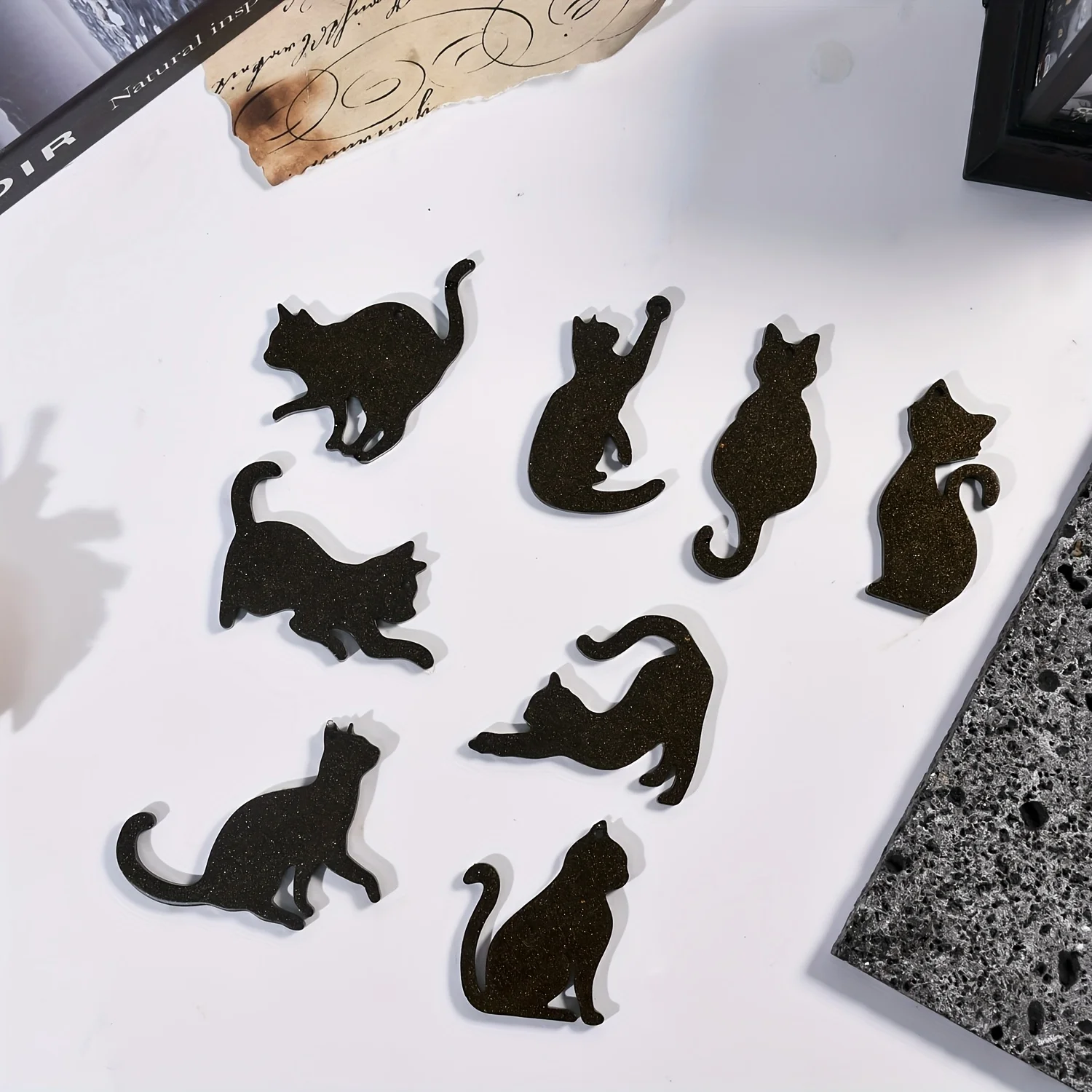 Harzgussformen, eine Art 8-fach verbundener Katzenanhänger aus Kristall-Epoxidharz für Ohrringe, Halsketten und Broschen-Accessoires – Detail 8