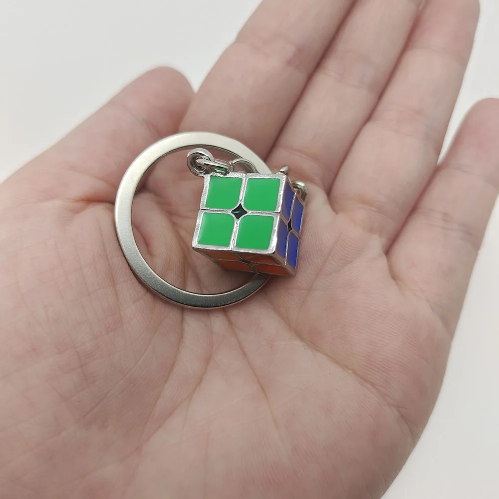 ミニマジックキューブキーホルダー,クリエイティブな誕生日プレゼント,ノベルティおもちゃ,ゲームバッグペンダント