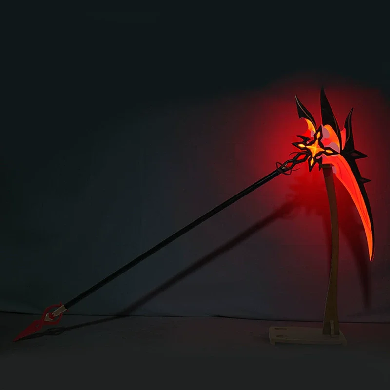 Knave Arlecchino Genshin Impact Weapon المنجل الرمح تأثيري الدعائم هالوين عيد الميلاد يتوهم زي حفلة هدية لعبة