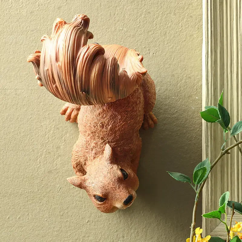 Squirrel Hanging Decorations Three-dimensional Animal Resin Crafts Household Living Room Creative Cute Wall Hanging Decoration