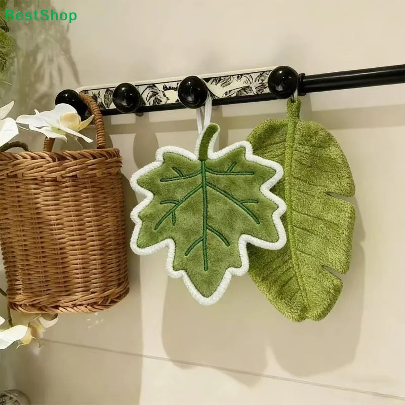 🐏Cute Creative Plant Leaf Shape Hand Towel Thick Absorbent Coral Fleece Hanging Towel For Kitchen Bathroom Handkerchief