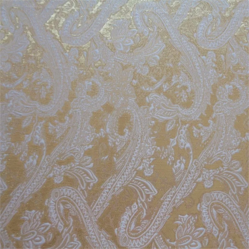 The fabric of medium-thick women's suit is thick and textured with jacquard metal wire material