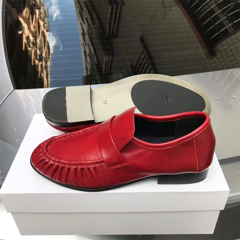 New French retro flat shoes made of cowhide, hand sewn with genuine leather soles. Le Fu women\'s one-step comfortable and casual