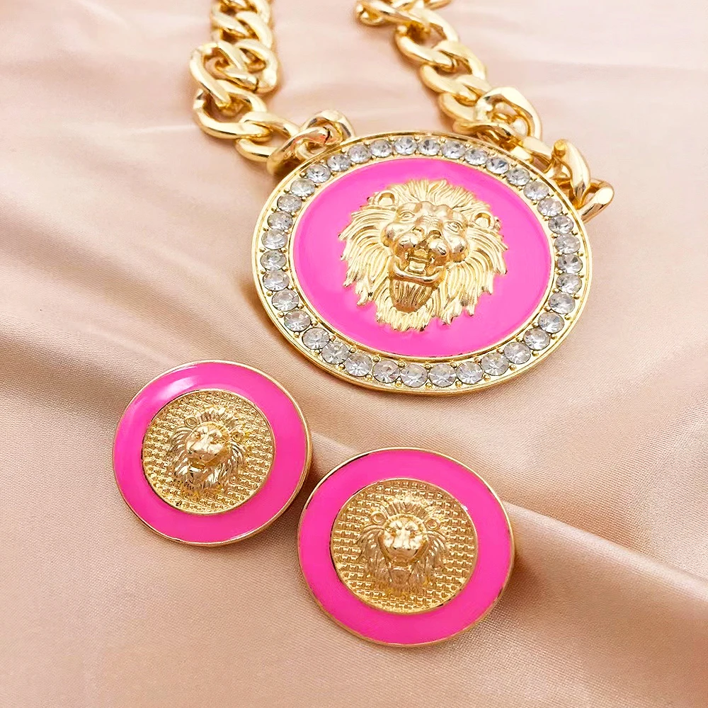 

Vintage Lion Head Enamel Chokers Necklace for Women Hip-hop Gold-plated Crystal Stone Round Earring Charm Jewelry Set