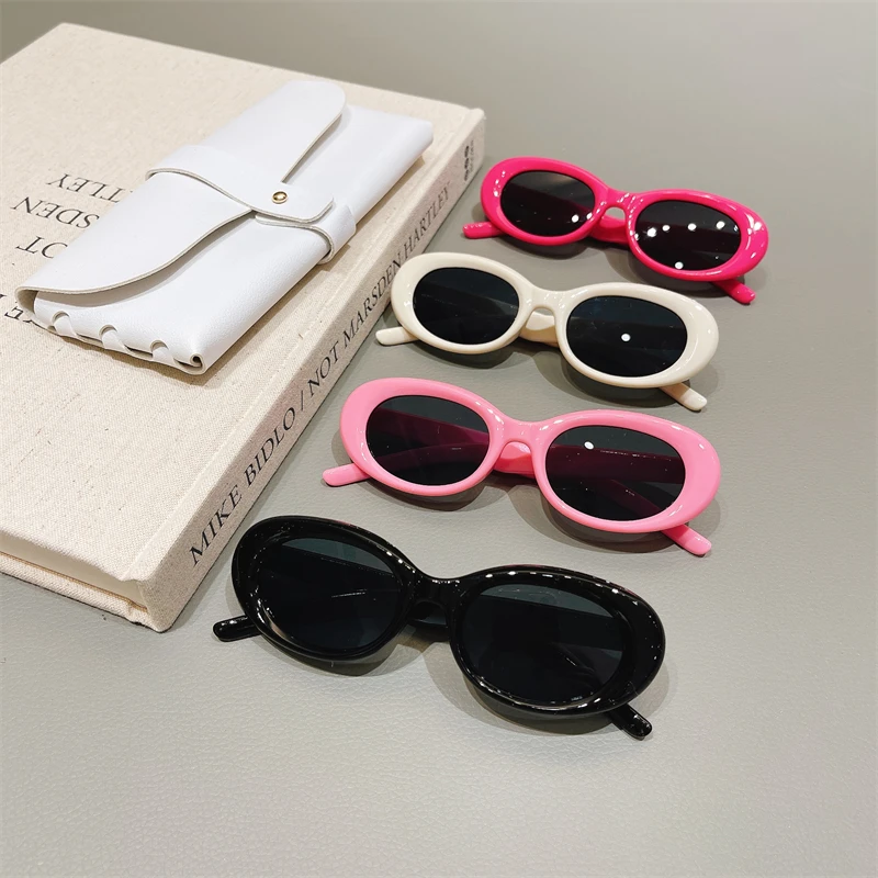 

Children's Sunglasses UV Protection Sunscreen Not Harmful to Eyes Boys And Girls Faionable Casual Sle Available in Sto
