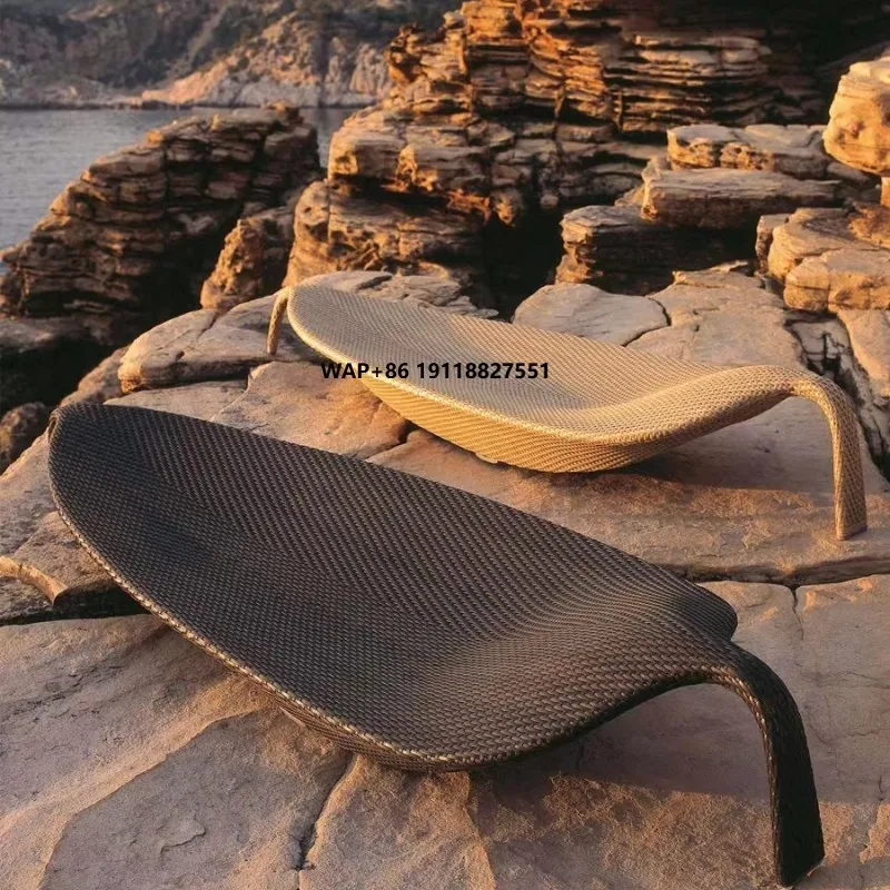 

Modern Portable Outdoor Beach with Cushions-Durable Rattan UV Resistant for Hotel Villa Courtyard & Swimming Pool Use