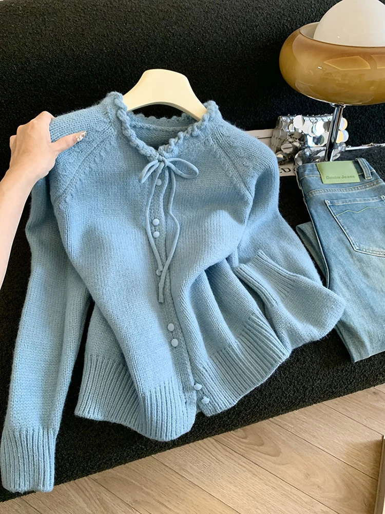 

Lace-up round neck single breasted sweater coat women in autumn and winter new solid color thick knitted cardigan top