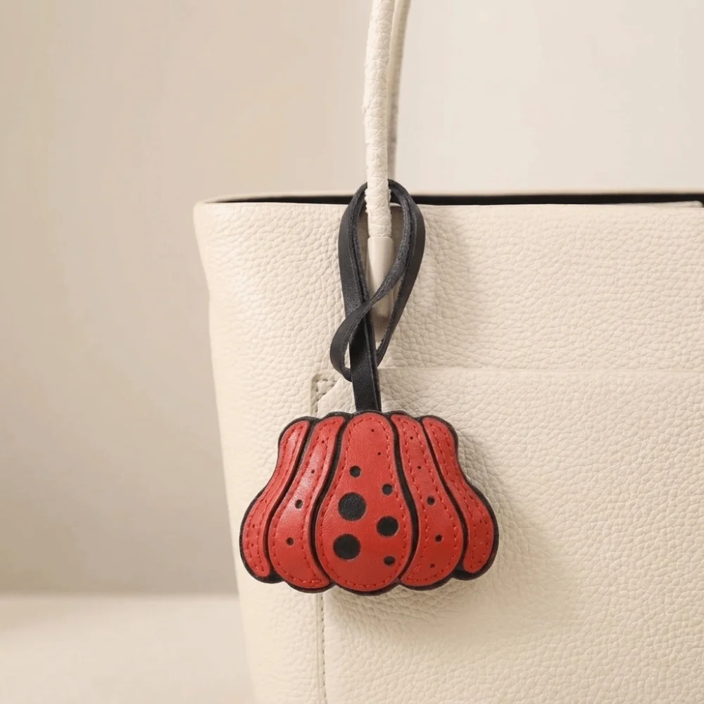 Creative Solid Color Pumpkin Keychain Polka Dot Leather Halloween Bag Pendant Key Ring Charm Beg Accessories Car Pendant