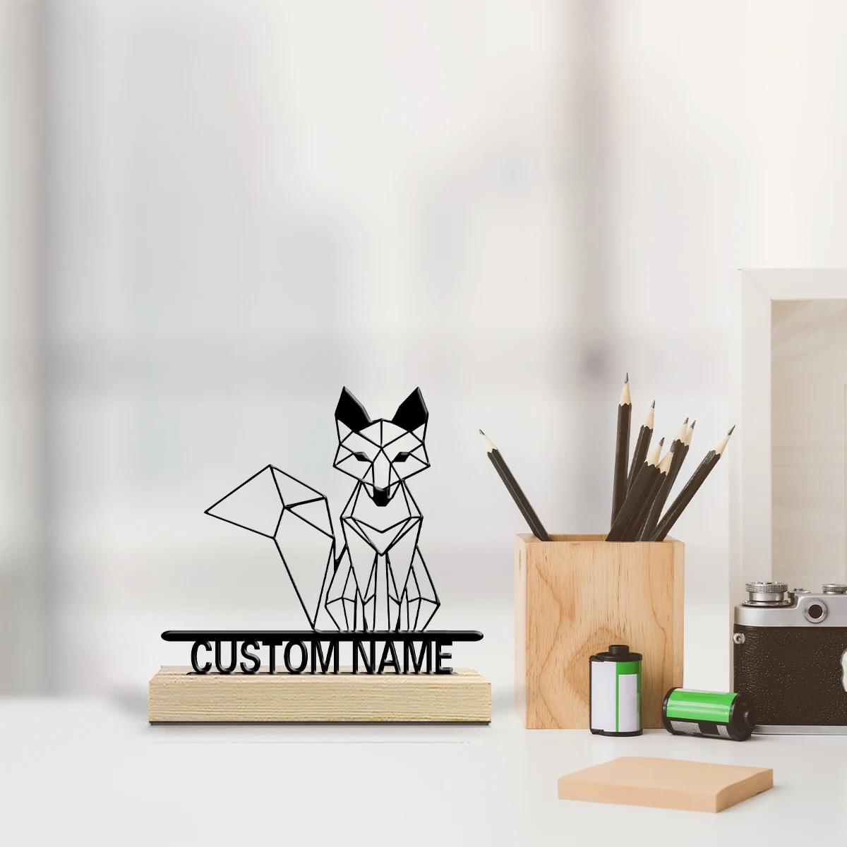 1pc Metal Ornaments with Customizable Names Custom Content With Wooden Base Gifts and Metal Decorations for Family and Friends