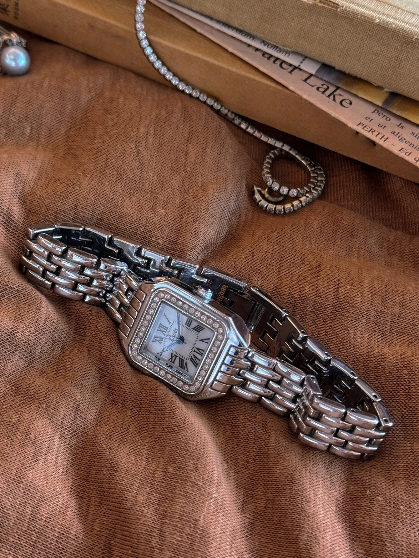 1Pc New Arrivals Sq…