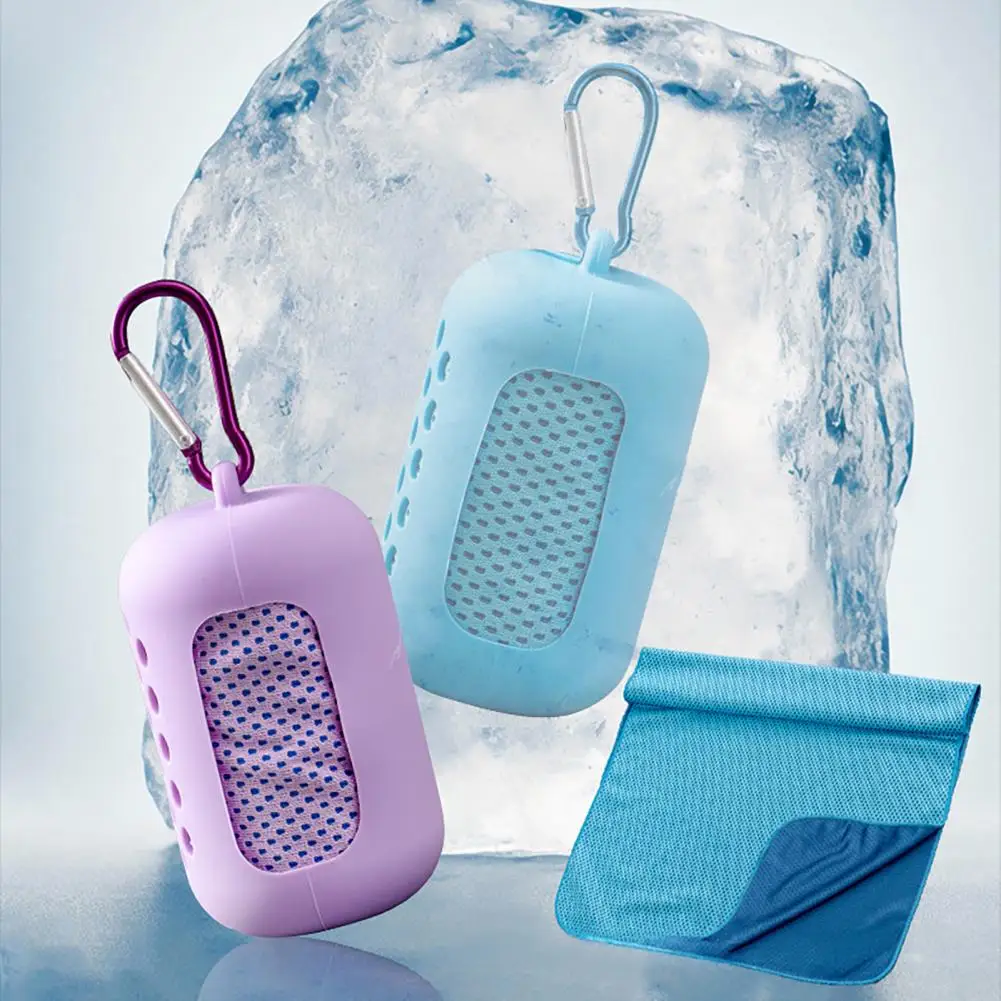 

Quick Dry Reusable Cooling Towel Microfiber Cooling Towel with Carabiner Silicone Case Breathable Sweat Towel for Face Fitness