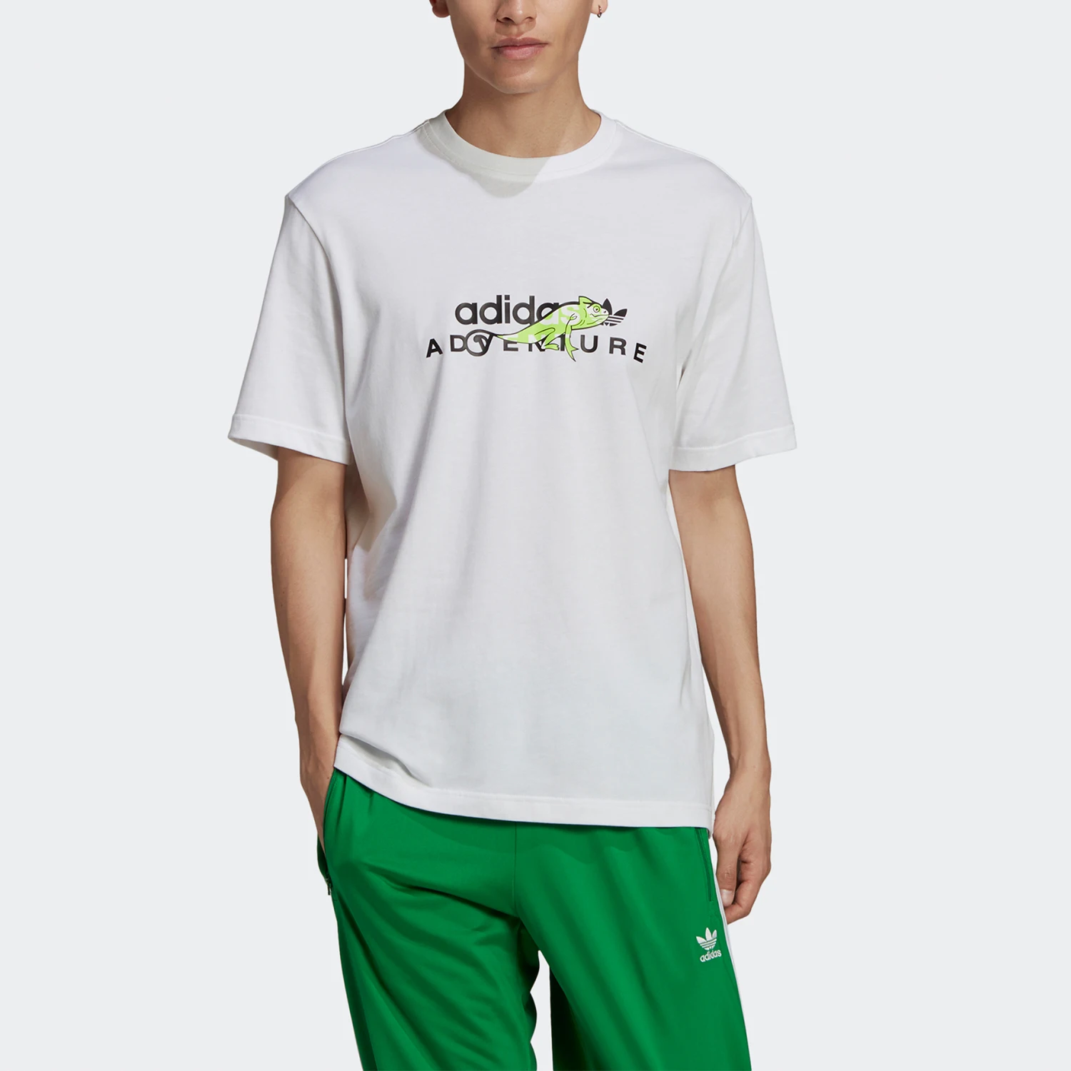 adidas-genuine-three-stripes-t-shirt-decontracte-a-manches-courtes-imprime-pour-hommes-gn2323