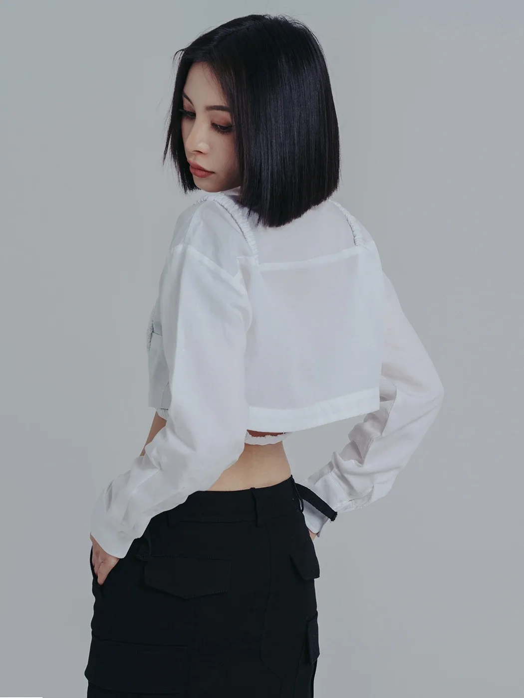 Cakucool Brief Design Pure White Crop Top Women Long Sleeve Blouse Short Linen Shirt Simple Normcore Casual Women's Shirt Blusa