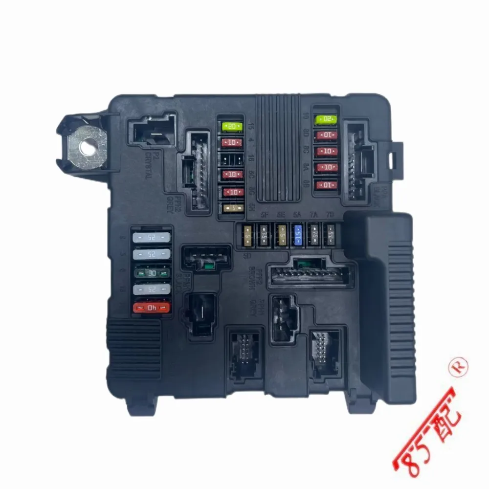 New Engine Fuse Box 8200306032 8200306033 FOR Renault Megane Scene 2 2002-2006