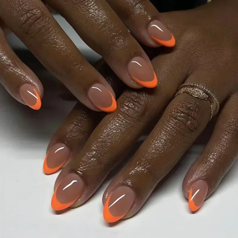 

24Pcs Simple Orange French False Nails with Glue Small Short Petitle Ballet Fake Nails Fashion Wearable Almond Press on Nails