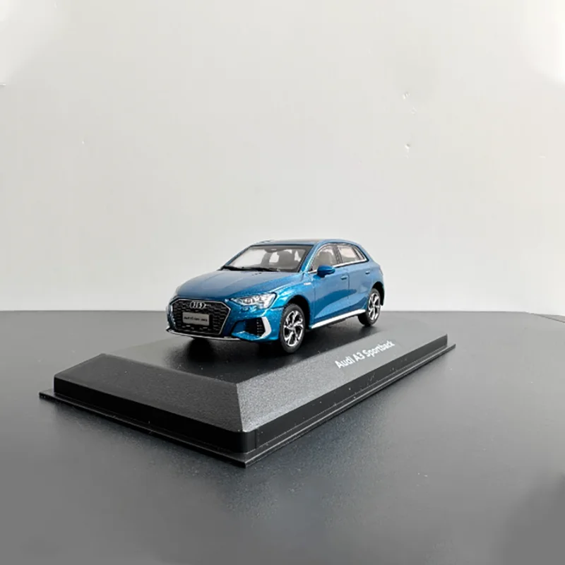 

Original 1:43 Scale A3 The Fourth Generation Sportback Alloy Simulation Model Collection Display Toy Gifts Souvenirs