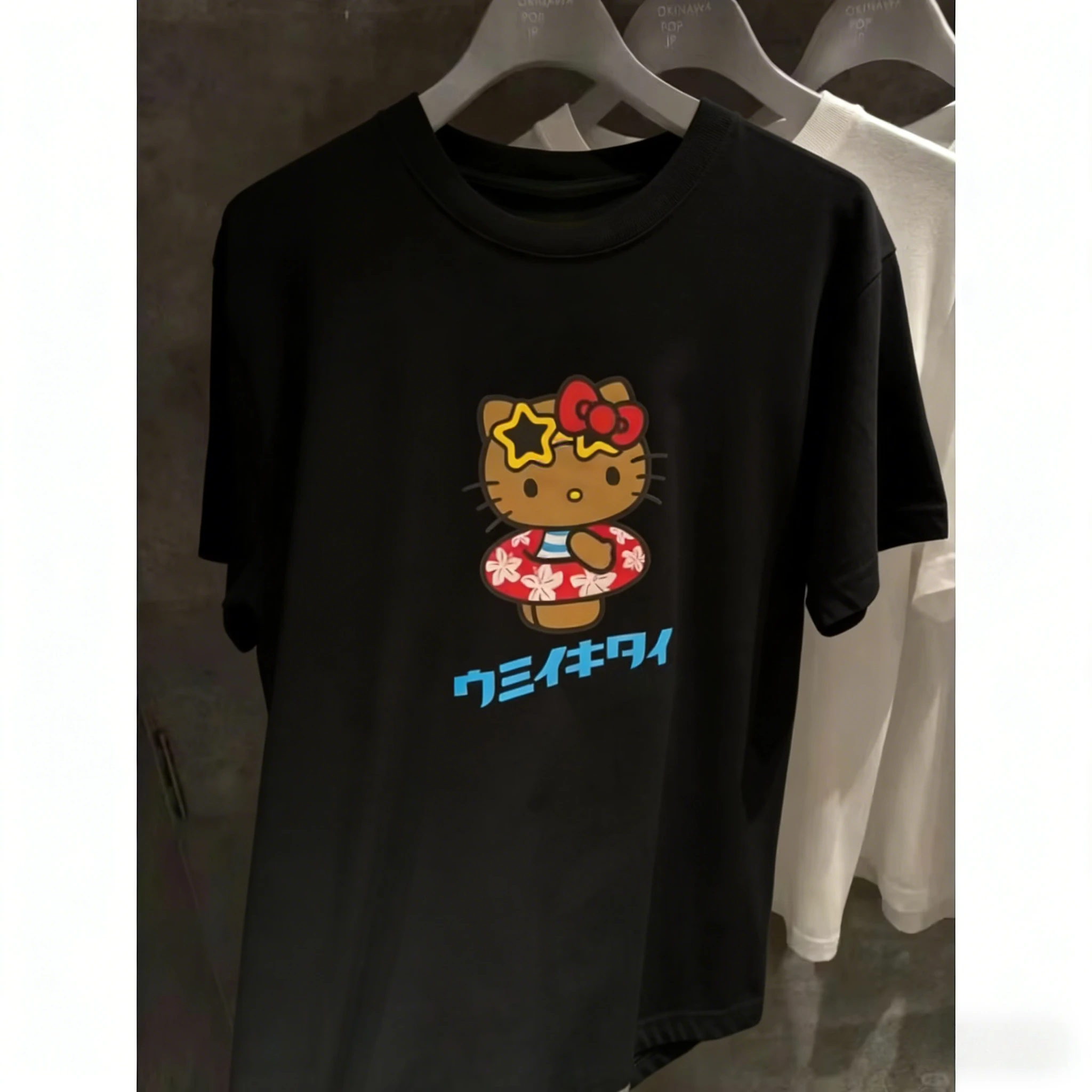 Camiseta Oversize de Algodón con Estampado de Hello Kitty, Estilo Vacaciones en Okinawa, Verano 2026, para Adultos y Niños, Top Familiar