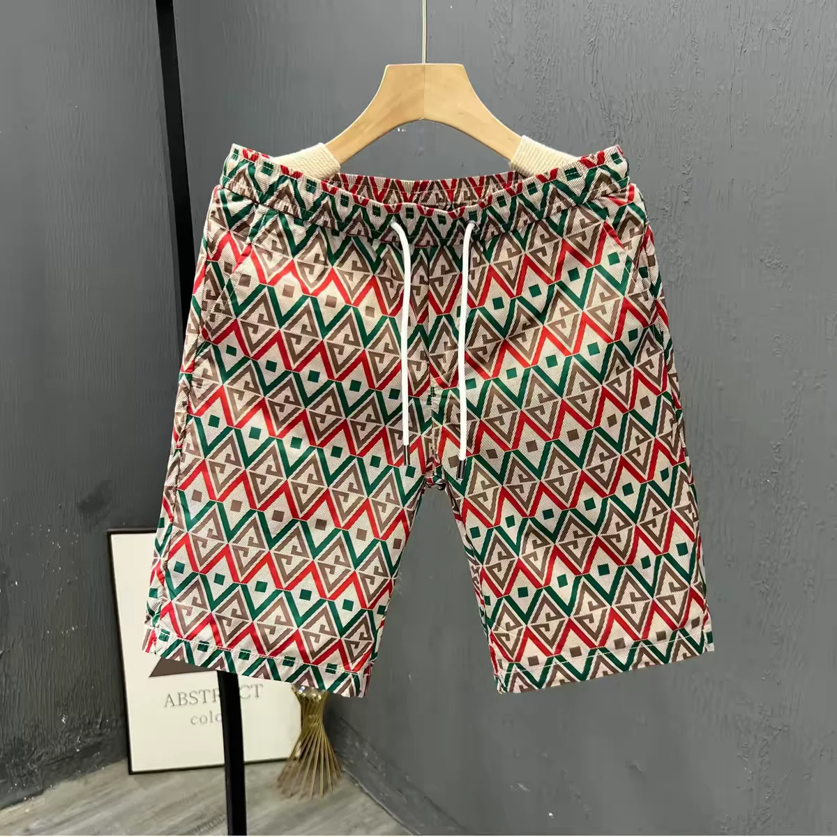 

Italian Retro Resort Leisure Trendy Style Luxury Monogram Print Men's Shorts Breathable Quick-drying Beach Shorts Moto Shorts
