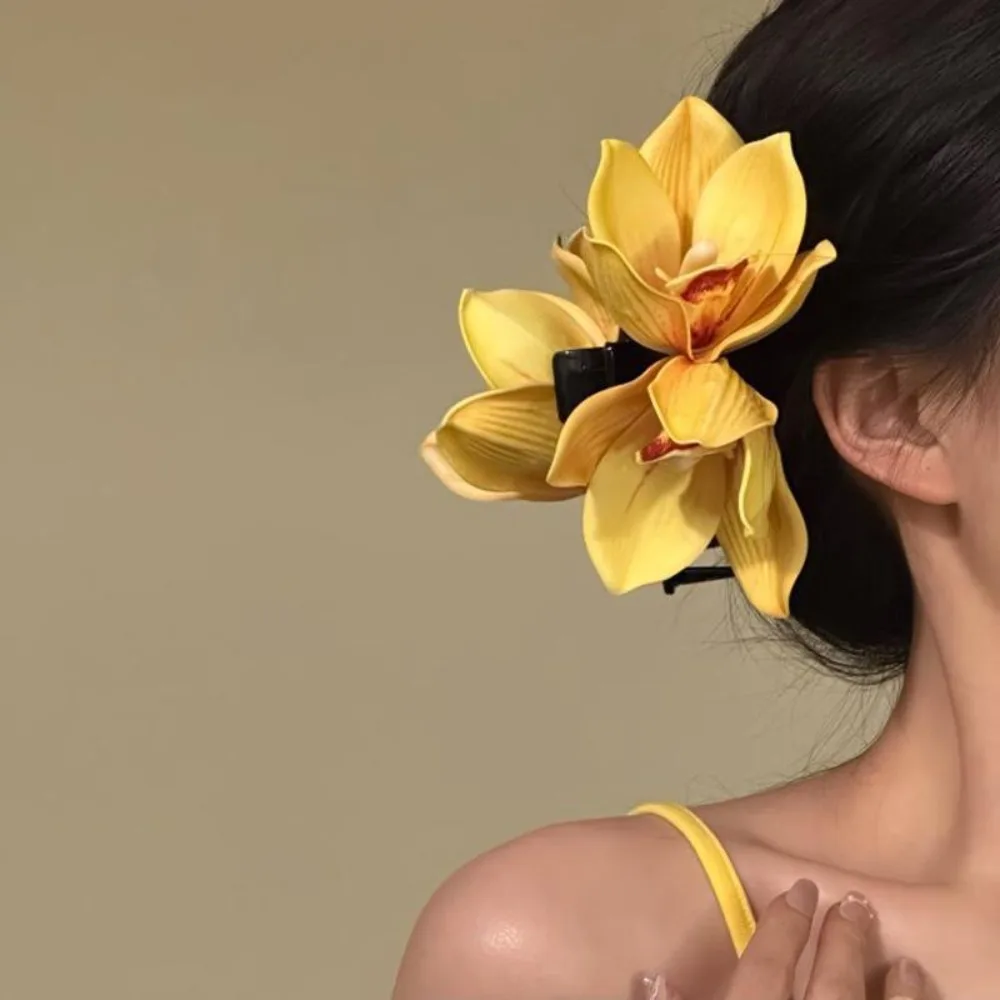 

Headwear Elegant Magnolia Shark Clip Acrylic Waterproof Yulan Flower Hair Claw Sweet French Style Women Hair Accessories Daily