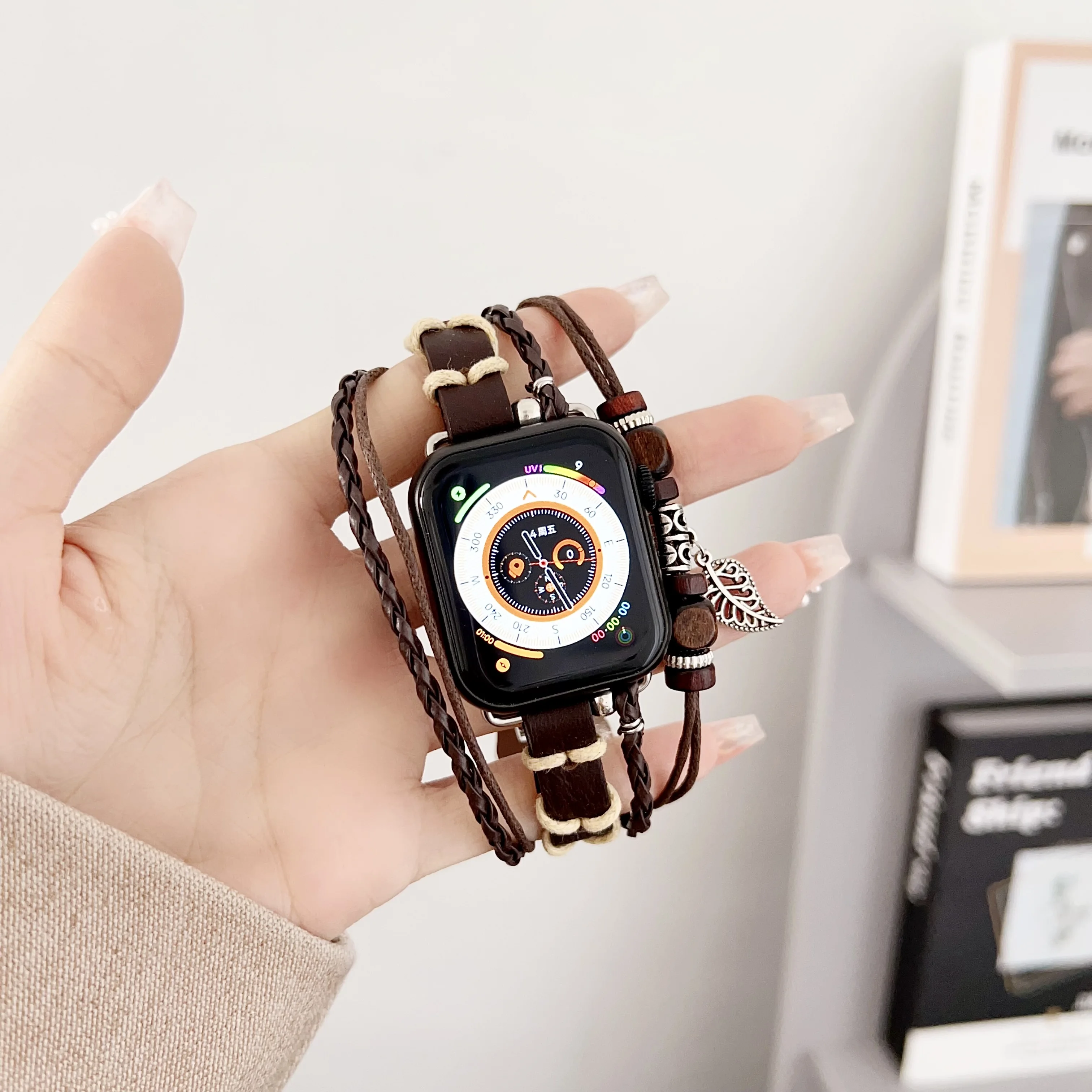 حزام معدني لسلسلة سوار المجوهرات لساعة Apple لساعة Iwatch 9876453   Ultra38 40 41 42 44 45 49 ملم معصم عصري للرجال والنساء