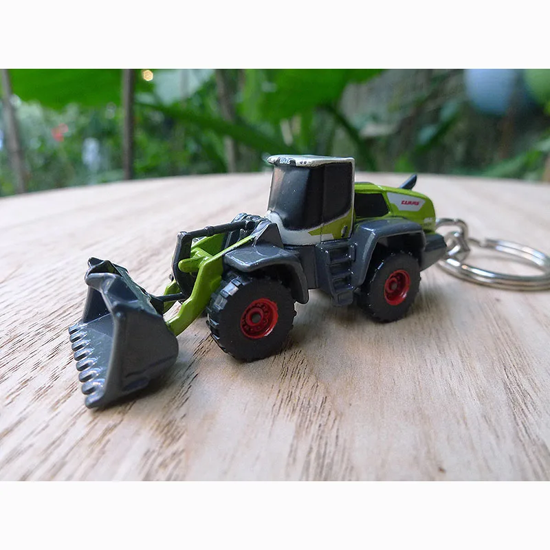 Claas Torion 1914 Alloy Excavator Loader Model Key Chain Pendant UH Adult Classic Collection Souvenir Ornament Gift