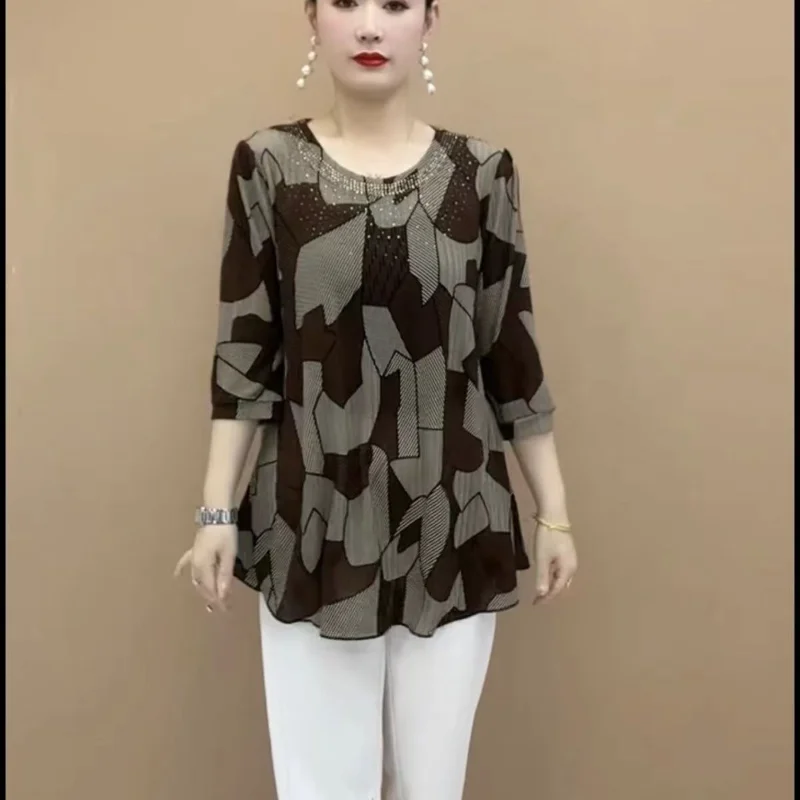 새로운 스타일의 플러스 사이즈 여성용 루즈핏 상의 (엄마용)