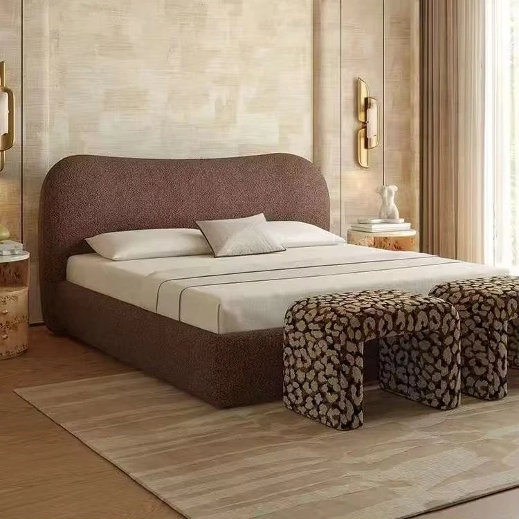 &c French Retro Lamb Fleece Cloud Double Bed Designer Style for Bedroom Hotel & B&B Soft Upholstered 1.8m Bed