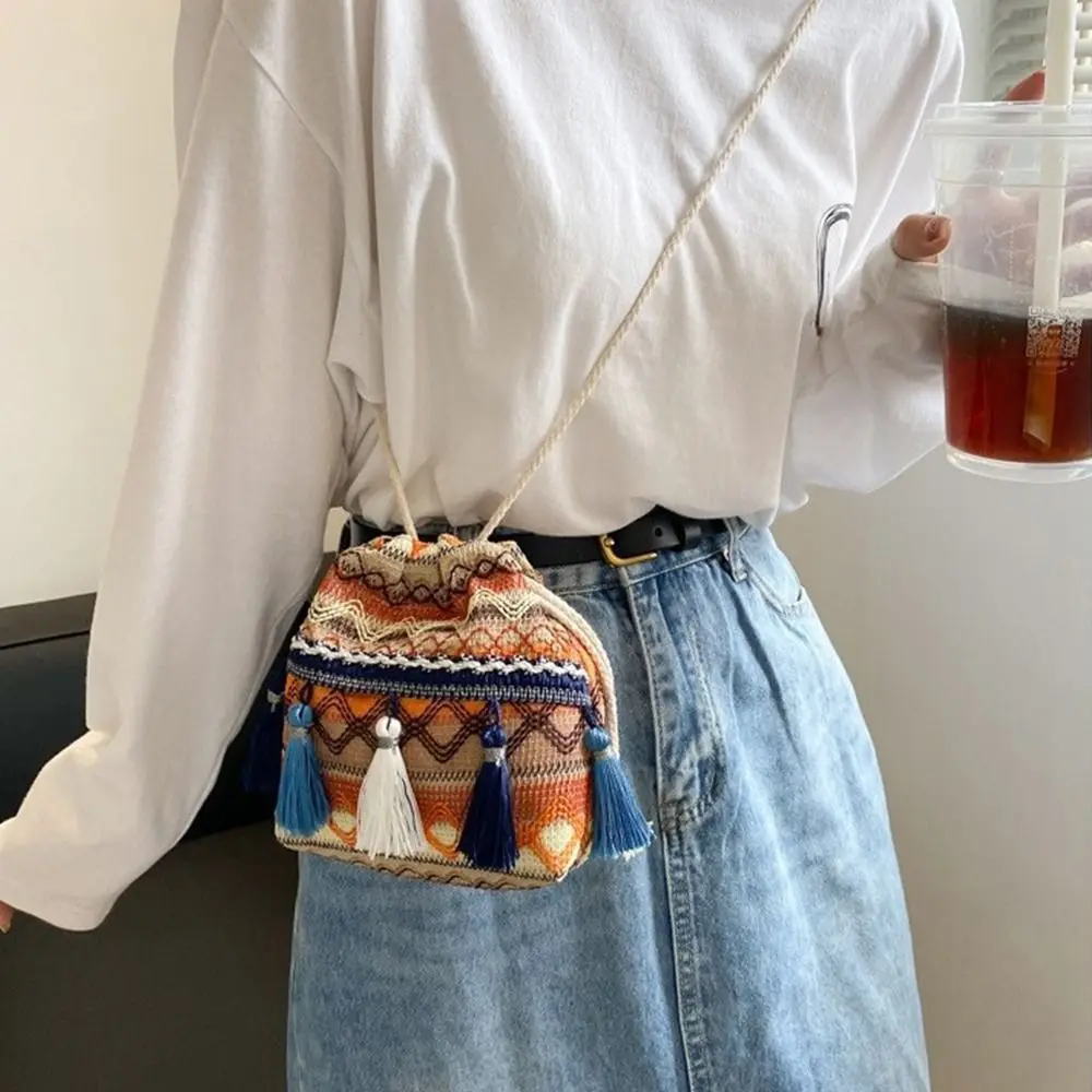 Красочная сумка с кисточками и цветочным принтом, большая вместительная женская сумка через плечо, портативная женская сумка через плечо с вышивкой, уличная