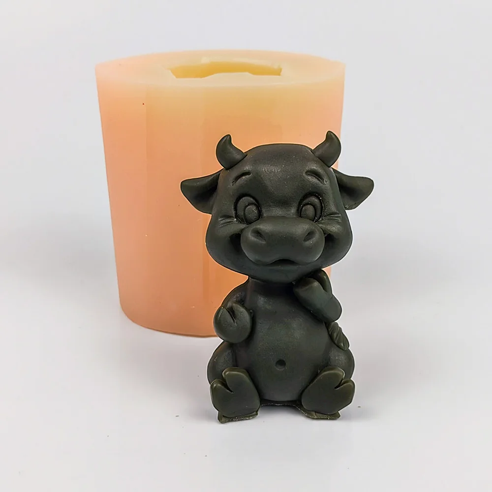 3D Zwierzęta Bydło Świeca Forma Śliczna Mała Krowa Formy Mydło Formy Silikonowe Ślub Urodziny Walentynki Glina DW0499 PRZY