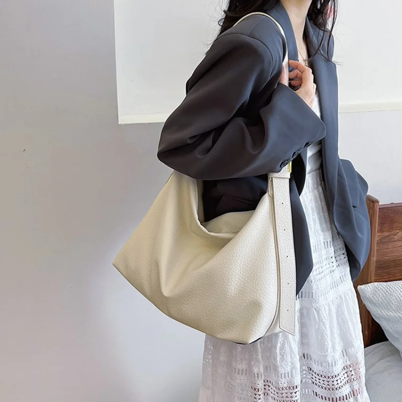 

Designer Women's Elegant Crossbody Bag, Premium Leather Shoulder Tote Handbag For Sophisticated Ladies