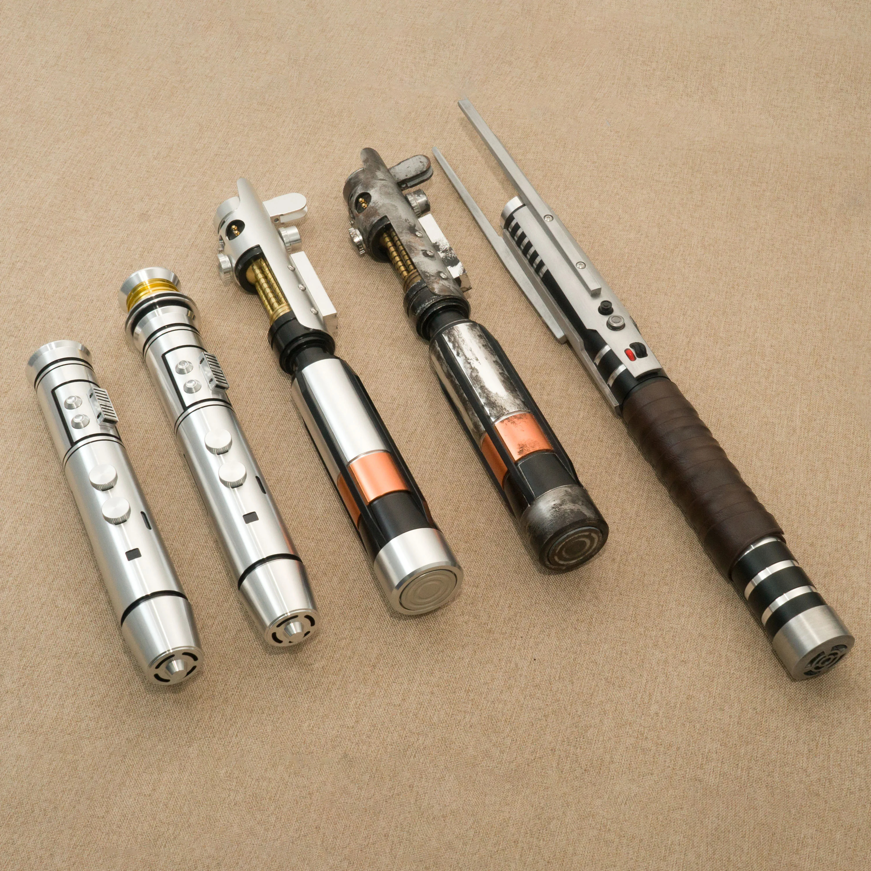 

Mundi Barriss Offee Shaak Ti Starkiller Sith Stalker V2 General Compatibility Core Proffie V3.9 board 40 fonts