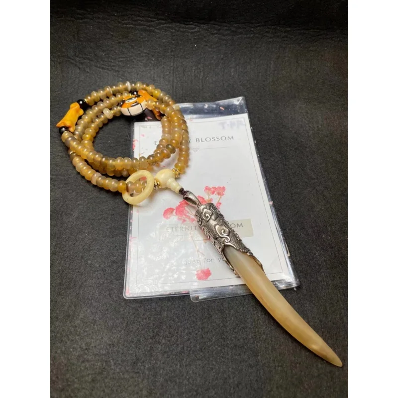 Best-selling Tibetan silver alloy treasure-hunting pen, gold-digging officer's claw pendant, necklace keychain accessory
