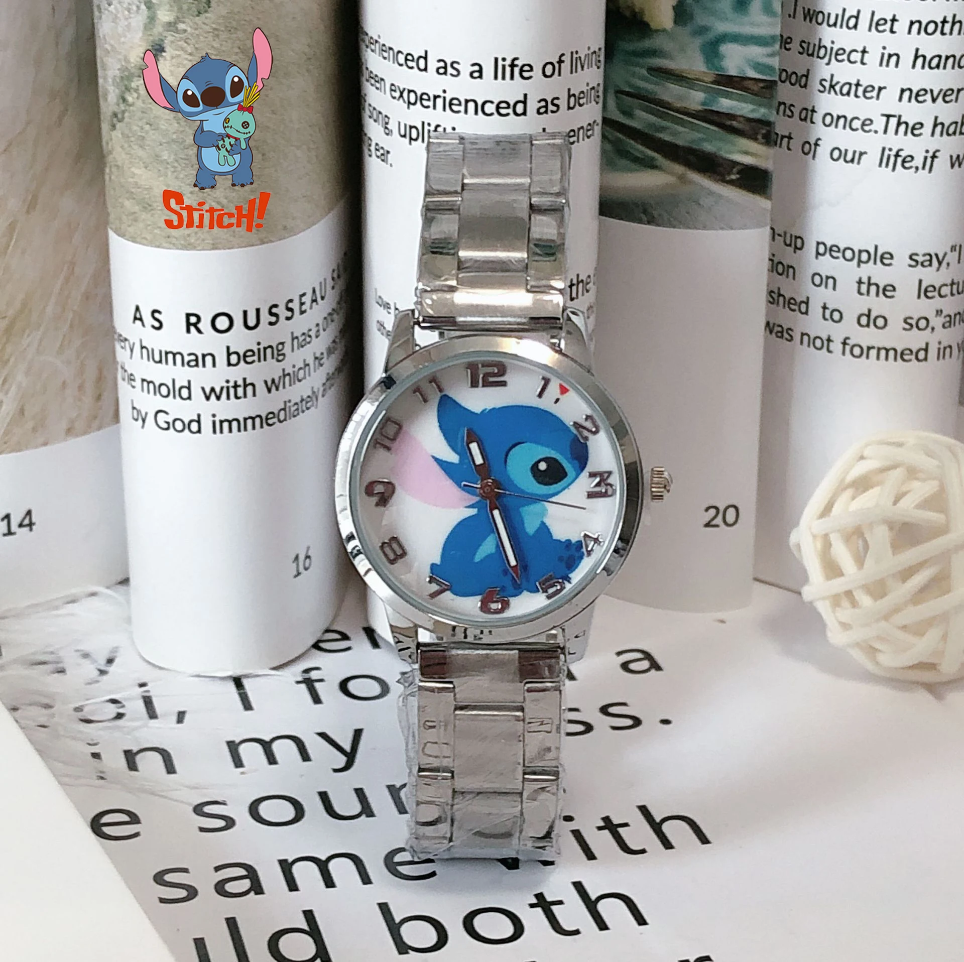 Disney mickey Cartoon Fashion Children\'s Watch Lovely Stitch Stainless Steel Children\'s Waterproof Watch Holiday Gift