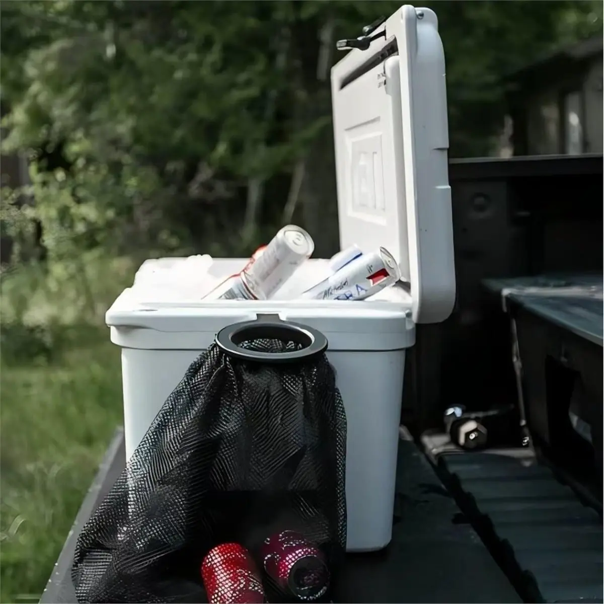 2026 New Black Outdoor Cooler-Style Trash Bin with A Black Disposal Opening (7.48