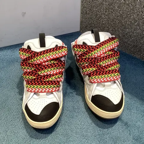 두꺼운 밑창 아빠 신발 남자/여자 2025 여름 가을 레이스 업 Clunky Sneaker 캐주얼 스케이트 보드 신발 혼합 색상 스포츠 신발