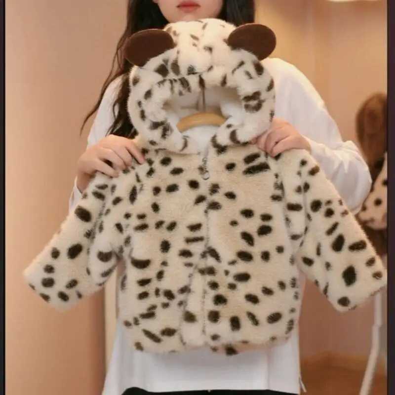 

2025 г., осенне-зимнее теплое пальто для девочек, утепленная стеганая куртка с леопардовым принтом, новая модная детская одежда с капюшоном для детей от 7 до 12 лет