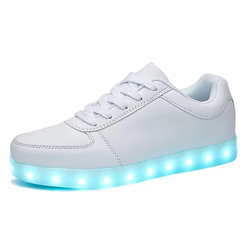 Nowa moda LED lekkie buty Usb Charge dla kobiet i mężczyzn świecące trampki pary deskorolka sportowa buty Zapatos Mujer